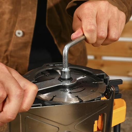 Циркулярная пила (дисковая) Deko DKCS1400 1400Вт (ручная) фото 5