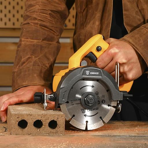 Циркулярная пила (дисковая) Deko DKCS1400 1400Вт (ручная) фото 6