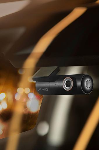 Видеорегистратор Mio MiVue J30 черный 3.6Mpix 1440x2560 1440p 150гр. MSTAR SSC337 фото 9