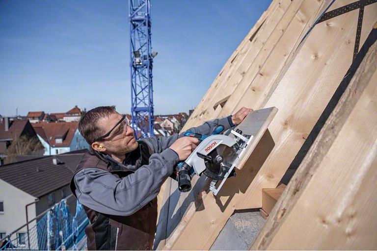 Циркулярная пила (дисковая) Bosch GKS 185-LI (ручная) фото 5