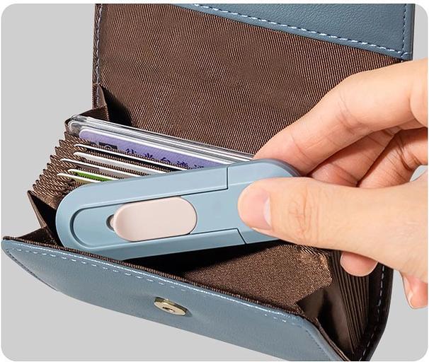 Нож канцелярский Deli ENS065-BL ENS065 шир.лез.12мм пластик синий фото 2