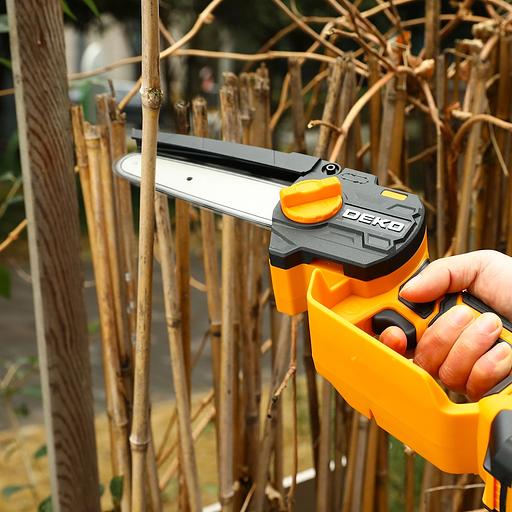 Электрическая цепная пила Deko DKCHS 20-6 (063-4307-1) фото 5