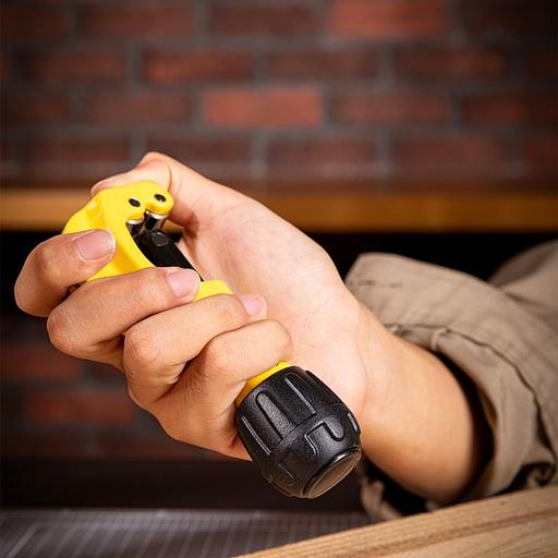 Труборез Deli Труборез для металлических труб Deli DL2504 диапазон реза 3-32 мм, режущая кромка из нержавеющей стали, подходит для меди и алюминия фото 9