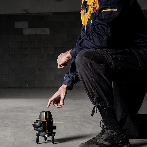 Измерительный и разметочный инструмент Deli Лазерный уровень Deli DL332303 3 луча(зеленый цвет), точность +/-1,5мм/7м, угол самовыравнивания 3°, 1АКБ 3 А*ч+ЗУ, время работы до 6 часов, кейс фото 7