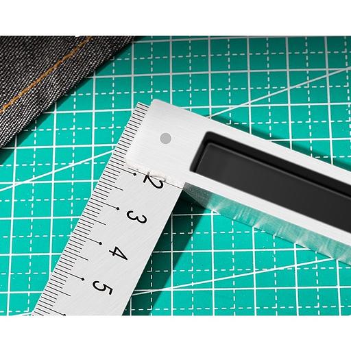 Измерительный и разметочный инструмент Deli Треугольная линейка стальная Deli DL303150 150мм, нержавеющая сталь + алюминиевое основание фото 3