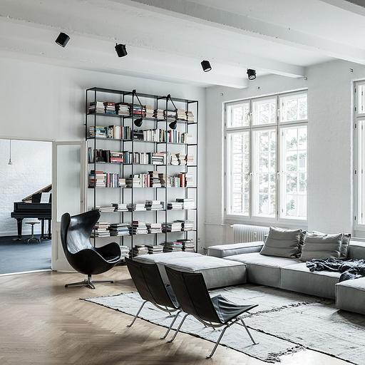 Светильник трековый на шинопровод ДПО Е27 без лампы белый фото 3