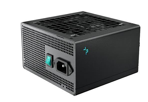 Блок питания 850W Deepcool PN850D (ATX, 20+4 pin, 120mm fan, PCI-E 6+2Px3 16 pin (12V-2x6), 8xSATA) (R-PN850D-FC0B-EU) фото 3