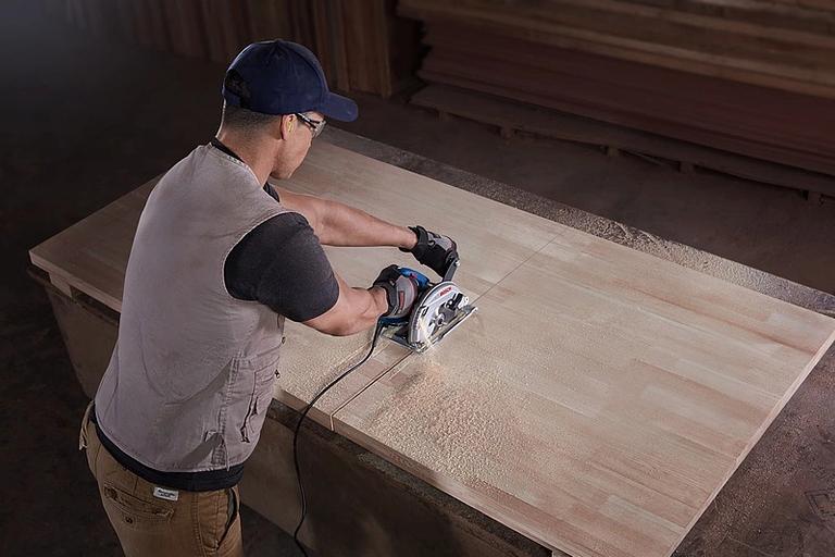 Циркулярная пила (дисковая) Bosch GKS 600 1200Вт (ручная) D диска.:165мм (06016A9020) фото 6