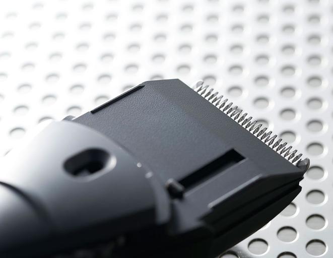 Триммер Panasonic ER-GB36-K520 черный (насадок в компл:1шт) фото 5