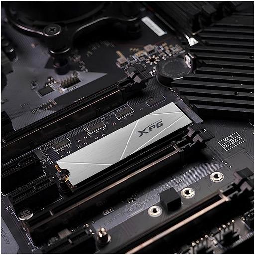 Твердотельный накопитель/ ADATA SSD GAMMIX S60 BLADE, 512GB, M.2(22x80mm), NVMe, PCIe 4.0 x4, 3D NAND, R/W 4700/1700MB/s, IOPs -/-, TBW 110, DWPD 0.12, with HeatSink (5 лет) фото 5