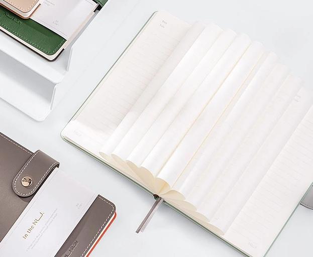 Блокнот Deli NUSIGN NS299 A5 искусст. кожа 120л твердая обложка ассорти фото 2