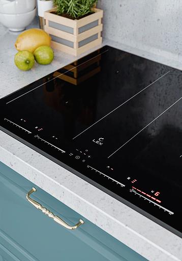 Индукционная варочная поверхность Lex EVI 641C BL черный фото 3