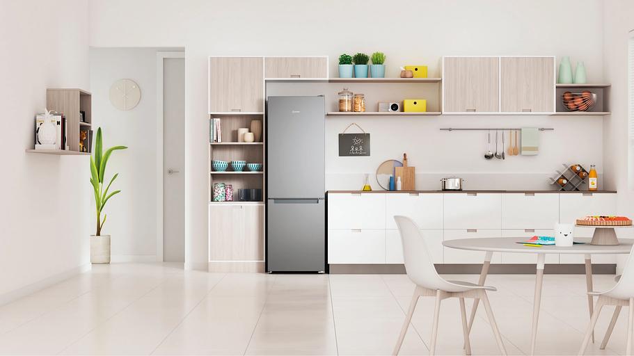 Холодильник Indesit ITS 4180 XB 2-хкамерн. нержавеющая сталь фото 5