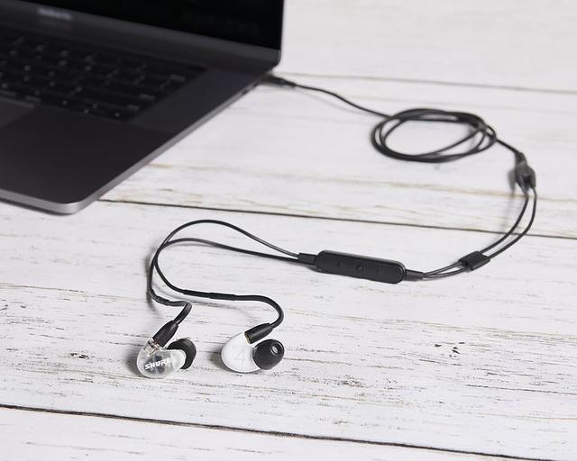 Внутриканальные наушники Shure SE42HYW+UNI-EFS фото 3