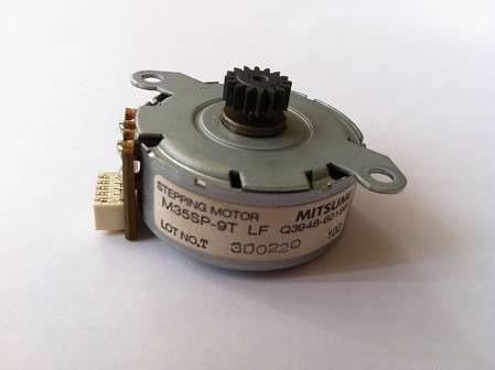 Мотор планшетного сканера HP LJ M1522/M2727/3030/3052/3055/2840/2820/CM1312 (Q3948-60186/Q3066-60222/C6747-60005) OEM фото 1