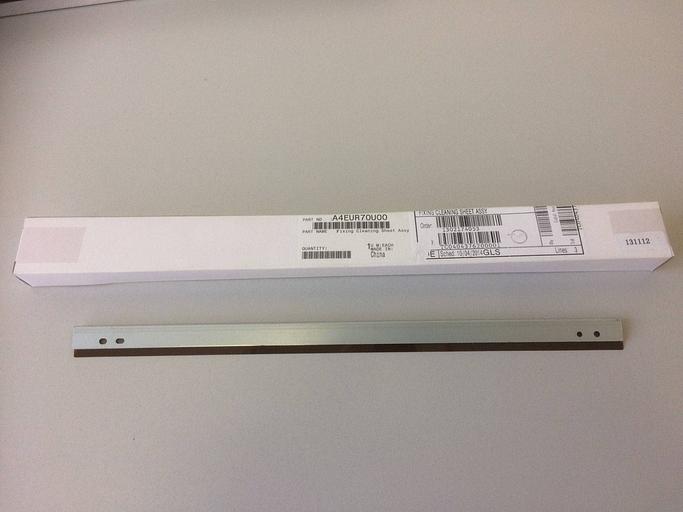 Чистящая пластина термоузла Konica-MInolta bizhub PRO 951/920/1051/1200 (A4EUR70U00/56UAR7C100/56UA-5470) фото 1