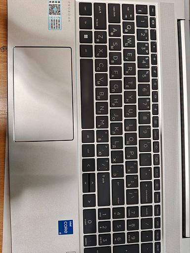 Ноутбук HP ProBook 450 G10 15.6" QHD IPS, Intel Core i5-1340P, 16Gb, 1Tb SSD, no OS, серебристый* фото 2