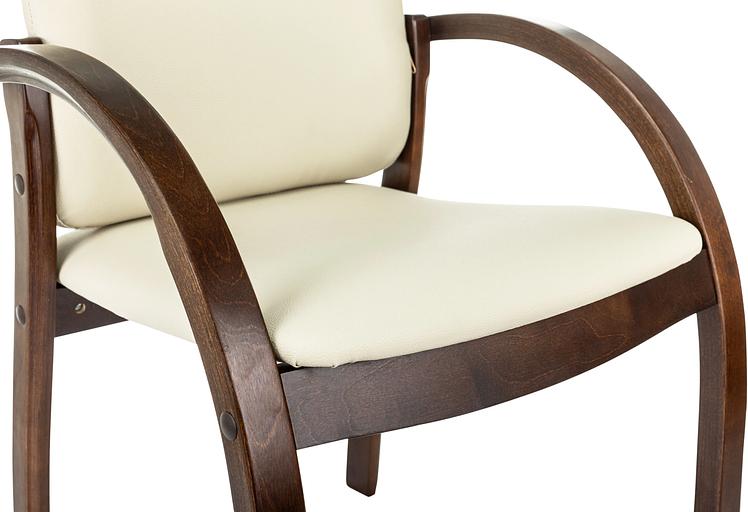 Стул Бюрократ ДЖУНО светло-бежевый эко.кожа на ножках дерево фото 6