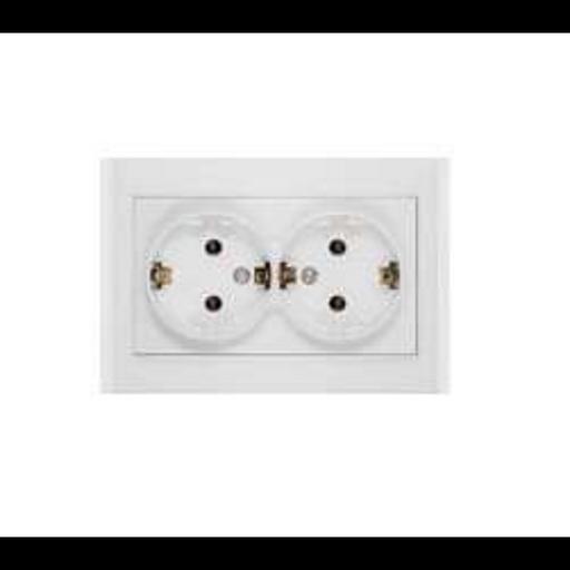 Розетка 2-м СП Бриллиант 16А IP20 с заземл. бел. UNIVersal 7947533 фото 1