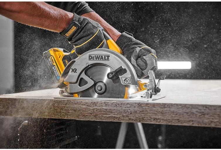 Циркулярная пила (дисковая) DeWalt DCS570N-XJ (ручная) D диска.:184мм фото 5
