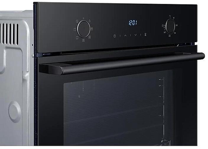 Встраиваемый электрический духовой шкаф Samsung NV68A1145RK/WT фото 5
