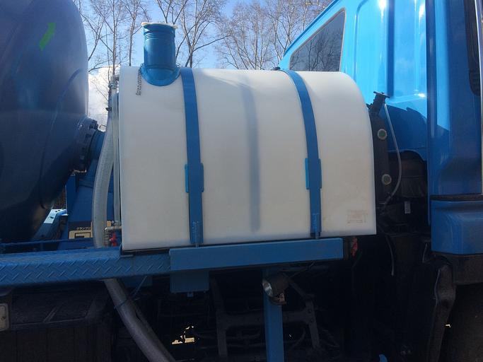 Пластиковые конструкции для транспортных средств фото 2