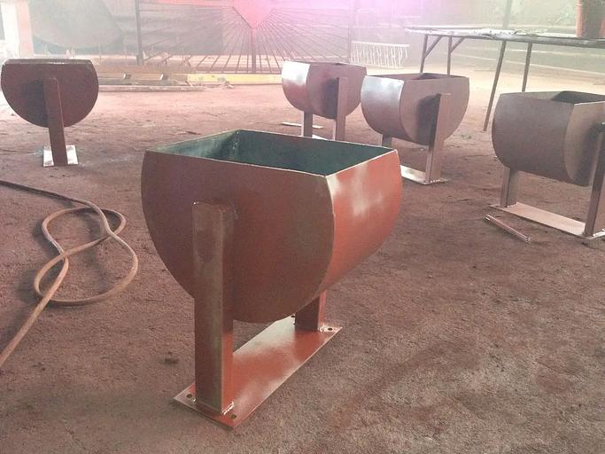 Металлические мусорные урны под заказ фото 2