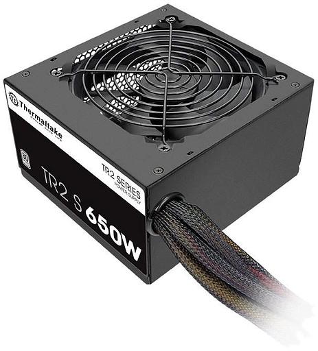 Блок питания Thermaltake ATX 650W TR2 S V2 80 PLUS WHITE (20+4pin) APFC 120mm fan 5xSATA RTL фото 1