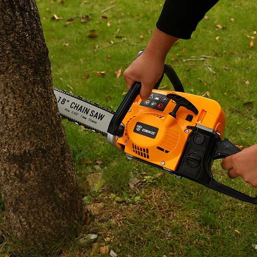 Бензопила Deko DKCHS 45-18 PLUS 3.1л.с. дл.шины:18" (45cm) (085-2002) фото 6