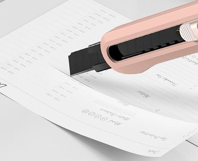 Нож канцелярский Deli ENS063 Nusign шир.лез.9мм выдвижное лезвие фиксатор усиленный сталь розовый фото 4