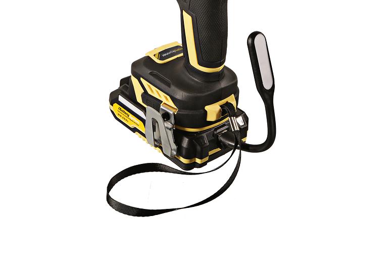 Дрель-шуруповерт аккумуляторная бесщеточная ударная PLATINUM в кейсе 18 В 65Нм патрон 13мм 2х2Ач фото 10