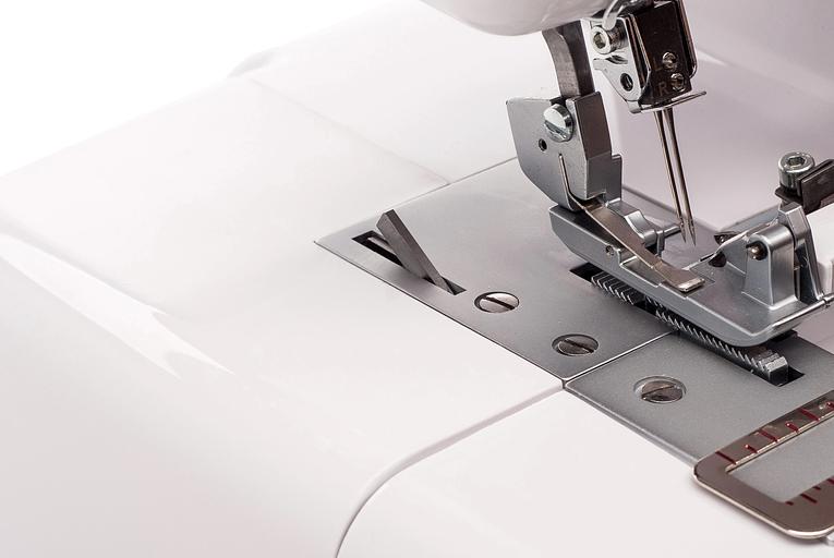 Швейная машинка Comfort 150 (оверлок) фото 10