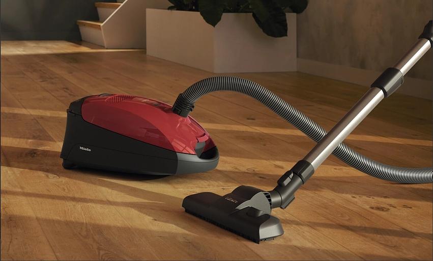 Пылесос MIELE CLASSIC C1 AUTUMN RED фото 1