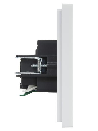 FORTE&PIANO Розетка 1-местная с заземлением с защитными шторками безвинтовое крепление 16А FP213 белый IEK фото 4