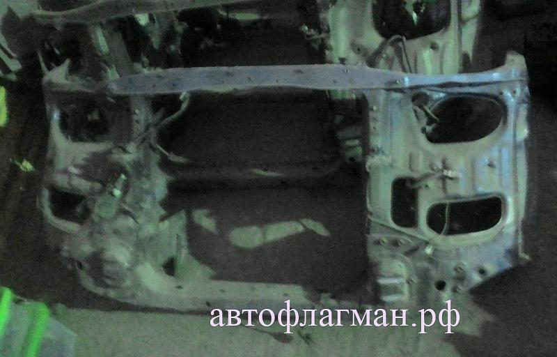 Телевизор Toyota Hiace Regius фото 1