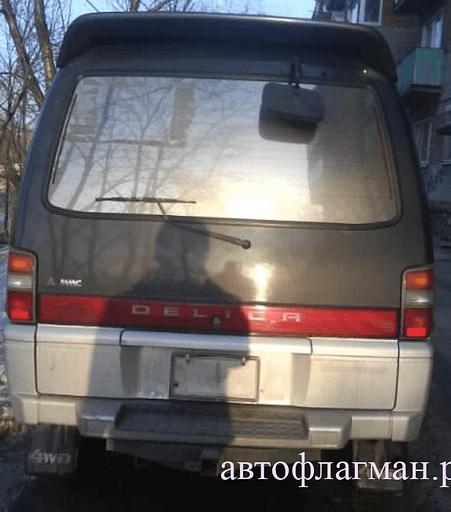 Дверь 5-я Mitsubishi Delica фото 1