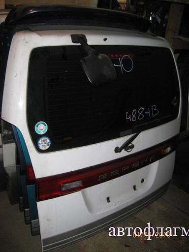 Дверь 5-я Nissan Serena фото 1