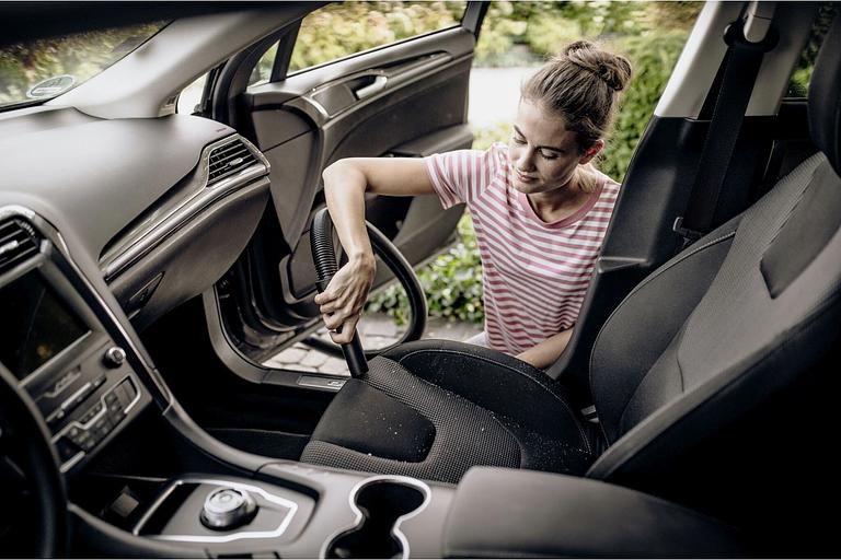 Строительный пылесос Karcher WD 2 Plus S V-15/4/18/C (YSY) фото 5