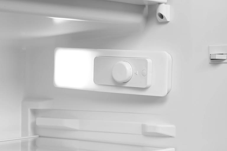 Холодильник Hyundai CO15051A 1-нокамерн. серебристый фото 7