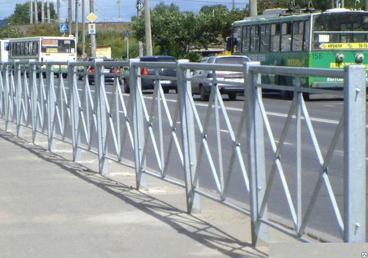 Ограждение дорожное для пешеходов оцинкованное фото 1