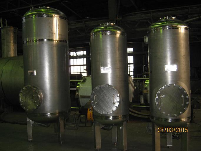 Сборники вертикальные и горизонтальные с теплоизоляцией и рубашками фото 2