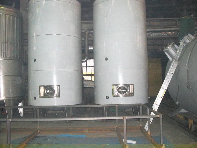 Сборники вертикальные и горизонтальные с теплоизоляцией и рубашками фото 3