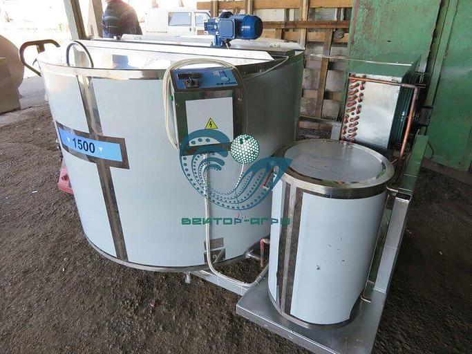 Охладитель молока вертикального типа УОМ-2500 л фото 8