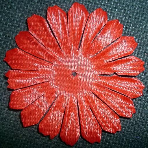 Заготовка для ромашки Красная 1 слой 7,5см 2150шт/кг фото 1