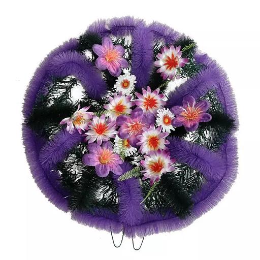 Р-ный венок Марсела с цветами на фиолетовом фоне ф221с-р100-д209-г583-г542-г450 68см фото 1