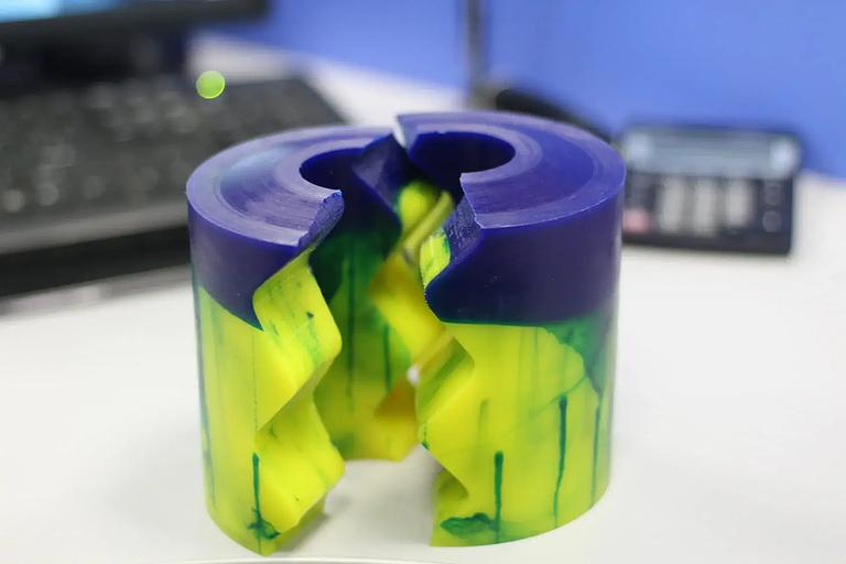 Стрипперы ГНКТ фото 1