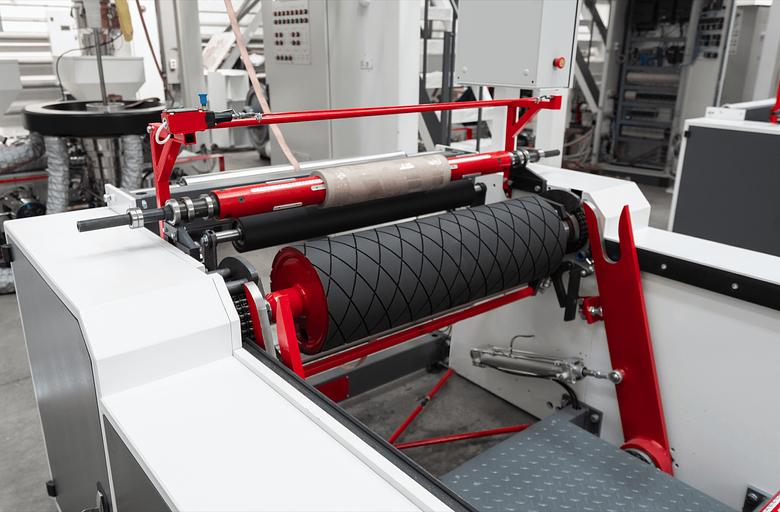 Трёхслойная экструзионная линия «Мультилэйер АВА» 55/65 фото 6