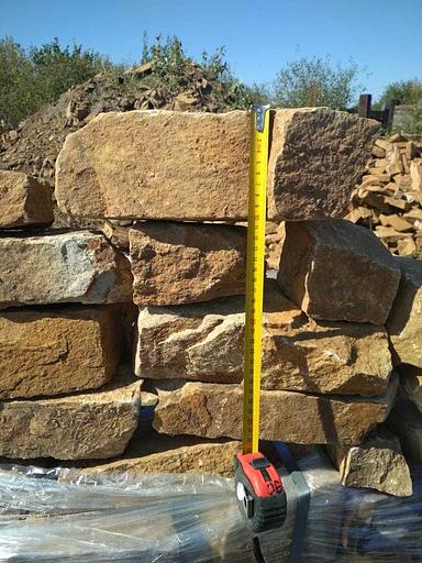 Бутовый камень кладочный Блочок Кантри /тн (150-300 мм) фото 1