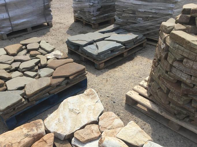 Песчаник галтованный ручейник Синий /м2 (50 мм) фото 1