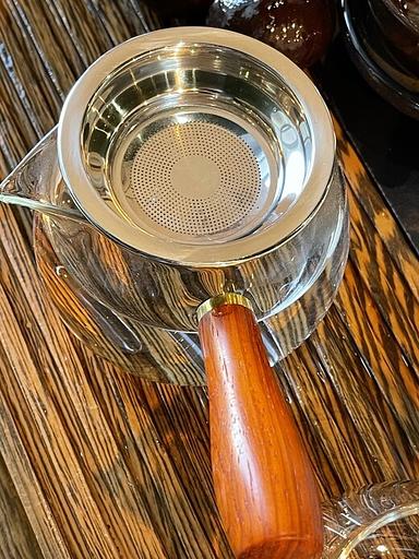 Чахай 250 мл с боковой ручкой и ситечком опт фото 2